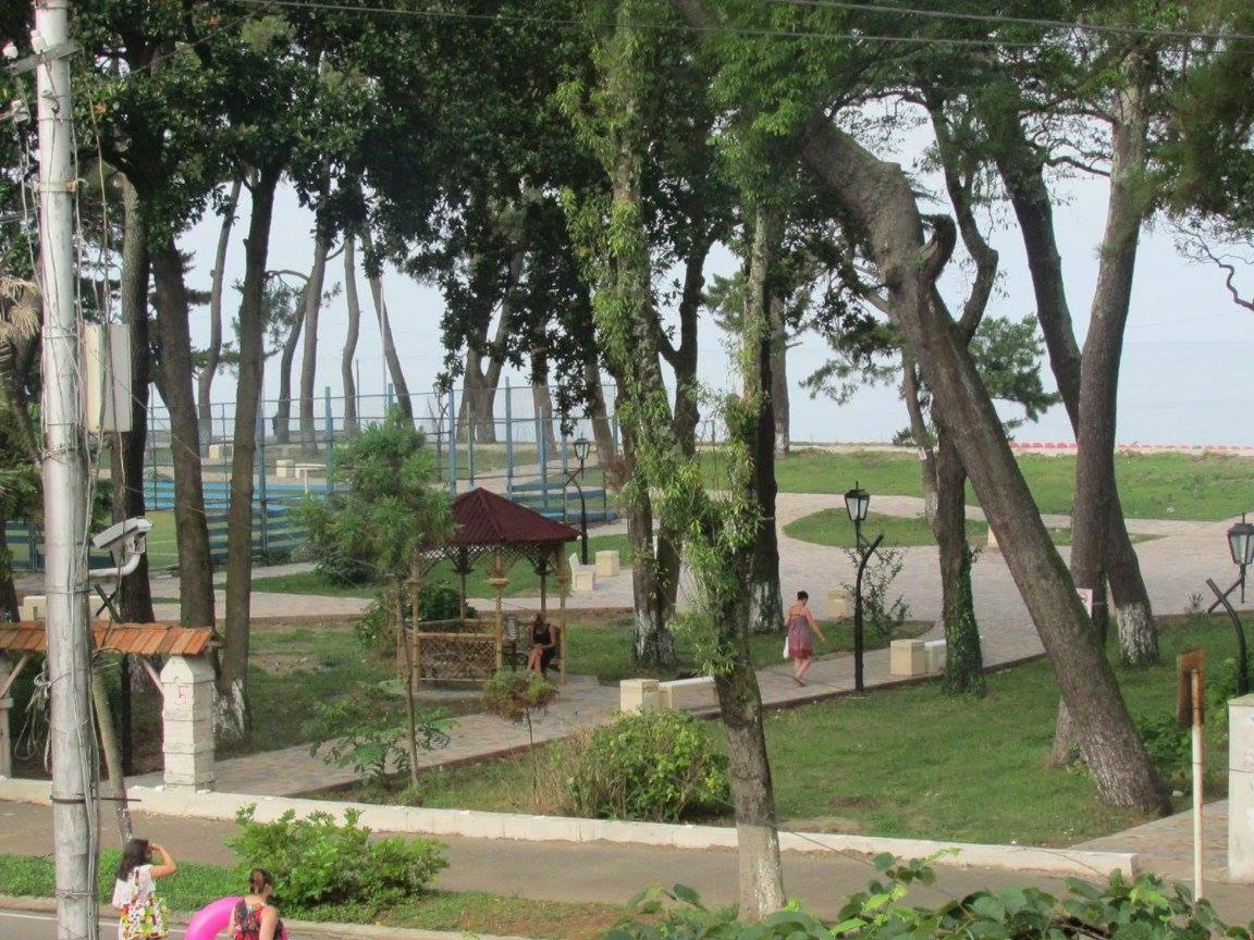 Hotel Kobuleti Bagian luar foto